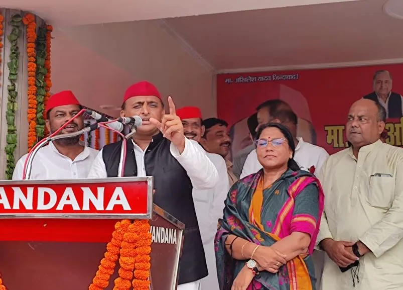शाहजहांपुर: किसान, महंगाई और बेरोजगारी के मुद्दे पर चुनाव लड़ेगी सपा- अखिलेश