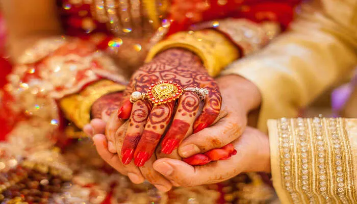 दहेज लोभी ने किया पति-पत्नी के रिश्ते को तार-तार , जाने पूरा मामला