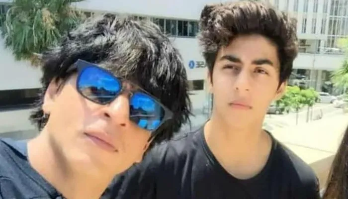 आर्यन खान के घर लौटने की खुशी में सिद्धिविनायक मंदिर में दर्शन करने जा सकते हैं किंग खान