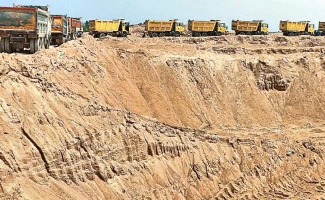 अंगोला में अवैध सोना खनन, 11 की मौत