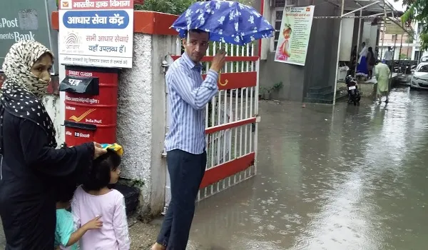 रामपुर: मूसलाधार बारिश से जीवन अस्त-व्यस्त, जगह-जगह भरा पानी