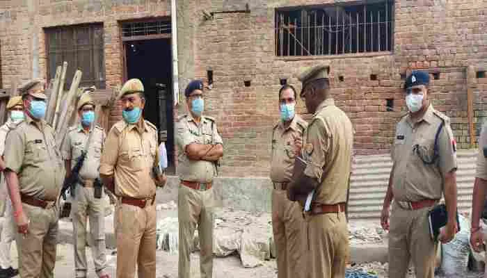 सीतापुर: आर्यावर्त बैंक में नकब लगाकर चोरी का प्रयास, सुरक्षा व्यवस्था पर उठा सवाल
