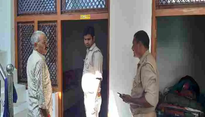 हरदोई: चोरों ने होमगार्ड के घर को बनाया निशाना, जांच में जुटी पुलिस