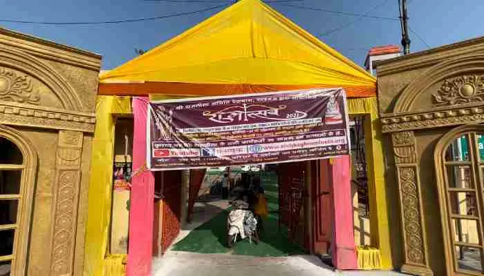 लखनऊ: रामलीला मैदान में रावण दहन की तैयारियां हुईं तेज, कोविड की वजह से हुआ ये बदलाव