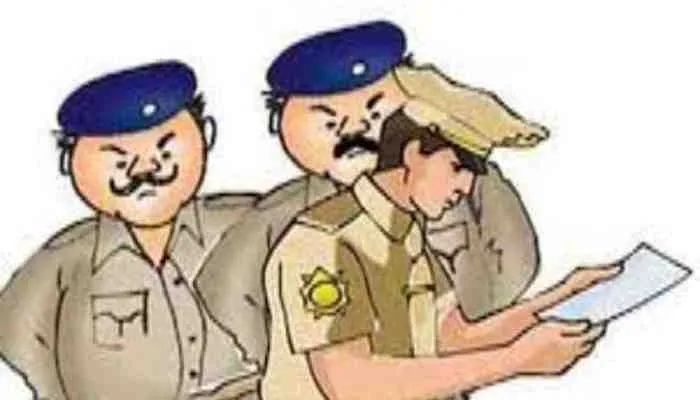 सीतापुर: दिनदहाड़े हुई लूट की वारदात का खुलासा नहीं कर पाई पुलिस