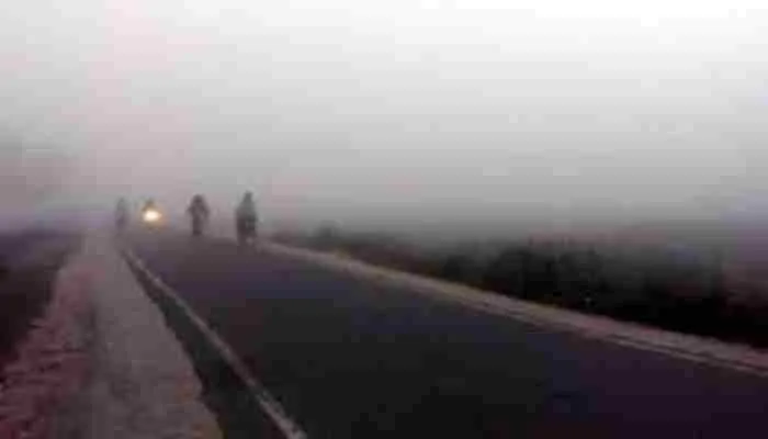 अयोध्या: ठंड ने दी दस्तक, सुबह-शाम मौसम में आए बदलाव, एसी-कूलर बंद