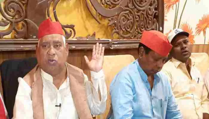 अयोध्या: सरकार पर जमकर बरसे पूर्व मंत्री अवधेश प्रसाद, किया आंदोलन का ऐलान