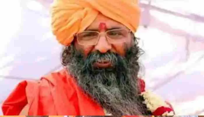 प्रयागराज: निरंजनी अखाड़े के महंत रवींद्र पुरी बने अखाड़ा परिषद के नये अध्यक्ष