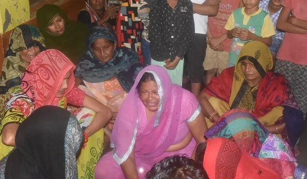 संभल : बारिश के पानी से भरे गड्ढे में डूबकर मासूम की मौत