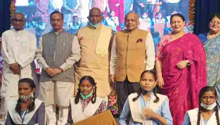 यूपी: 10 हजार शिक्षकों को प्रशिक्षण देने की तैयारी, आईसीटी में मिलेगा प्रशिक्षण
