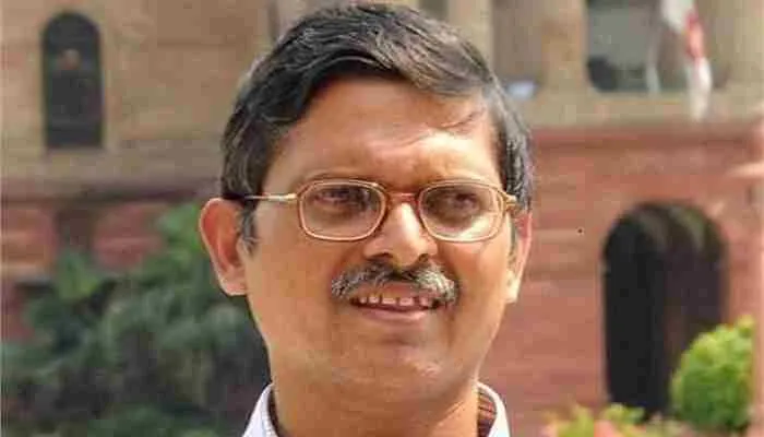 अमिताभ की गिरफ्तारी के मामले में एनएचआरसी ने मांगा पुलिस आयुक्त से जवाब