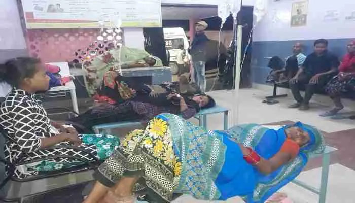 उन्नाव: मेले में चाट व चाउमीन खाने से करीब पचास से अधिक लोग बीमार