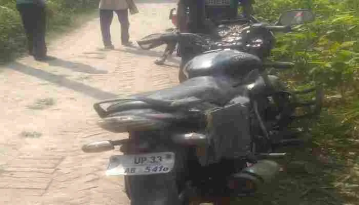 अयोध्या: नहर में मिली लावारिस बाइक, जांच में जुटी पुलिस