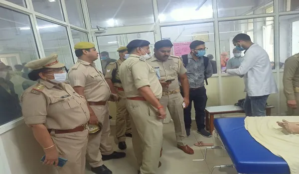 मुरादाबाद : एसएसपी ऑफिस में महिला ने खाया जहर, गंभीर