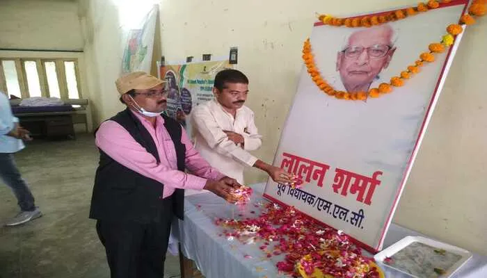 हरदोई: नगर पालिका परिषद ने स्व. लालन शर्मा के निधन पर आयोजित करवाई श्रद्धांजलि सभा