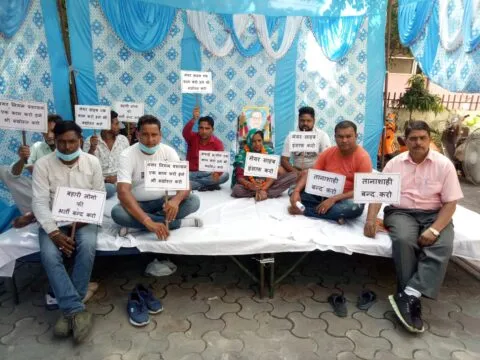हल्द्वानी: नगर निगम के अधिकारियों पर लगाया पक्षपात का आरोप, क्रमिक अनशन पर डटे रहे सफाई कर्मचारी