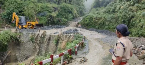 उत्तराखंड में बारिश का कहर, 39 घंटे में 43 लोगों की मौत