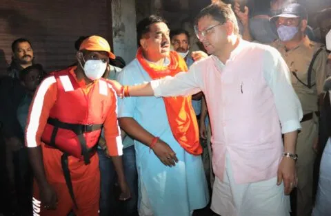 रुद्रपुर और हल्द्वानी पहुंचे मुख्यमंत्री पुष्कर सिंह धामी, आपदा में जान गंवाने वालों के आश्रितों के लिए मुआवजे की घोषणा