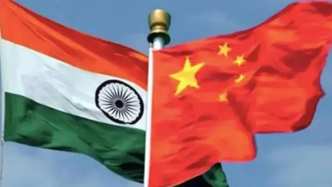चीन ने भारत के साथ सैन्य गतिरोध के बीच नया भूमि सीमा कानून किया पारित