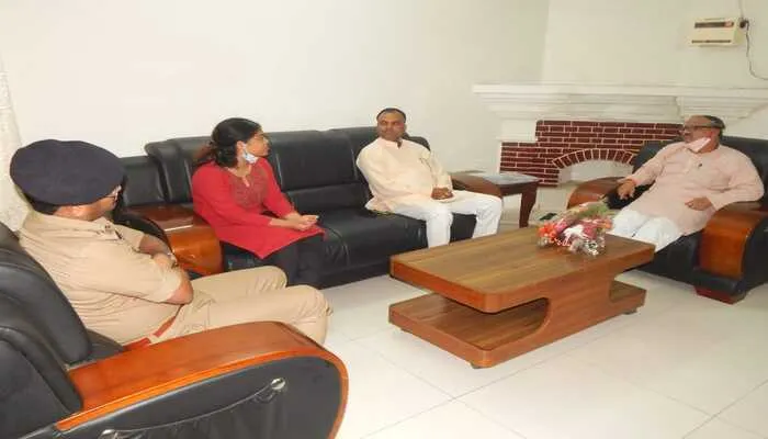 ST/SC पर उत्पीड़न करने वालों पर होगी कड़ी कार्रवाई- डॉ रामबाबू हरित