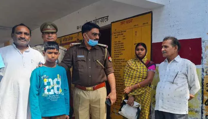 हरदोई: पिहानी पुलिस ने पेश की इंसानियत की मिसाल, जानें पूरा मामला…