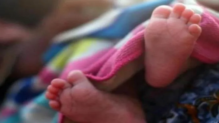 पहले इंटरनेट पर सर्च किया पानी में डुबोकर मारने का तरीका फिर तीन महीने की बेटी को उतारा मौत के घाट