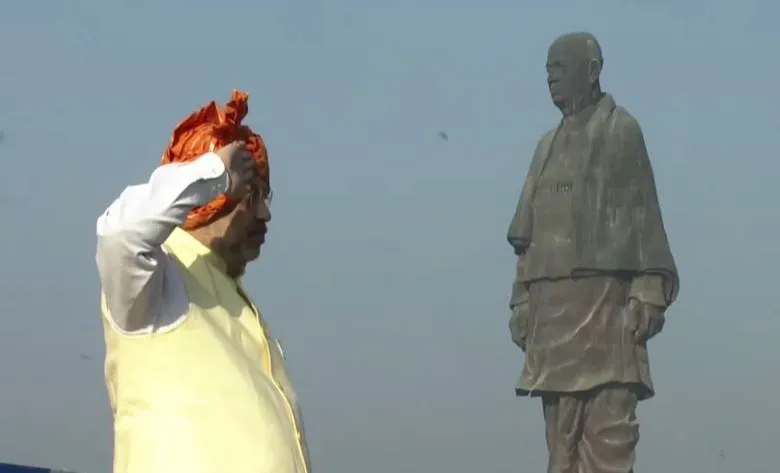 गृह मंत्री शाह ने Statue of Unity पर सरदार पटेल को किया नमन, देशवासियों को ‘राष्ट्रीय एकता दिवस’ की दी शुभकामनाएं