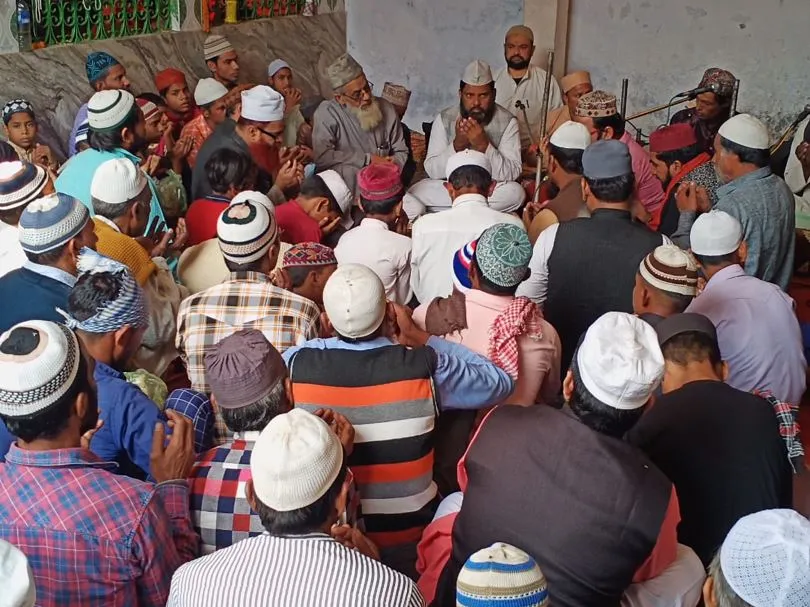 बरेली: सैयद बाबा के कुल के साथ शाहदाना उर्स का समापन