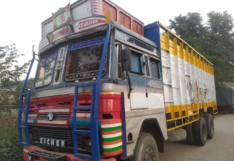 बरेली: ट्रक की टक्कर से बाइक सवार की मौत