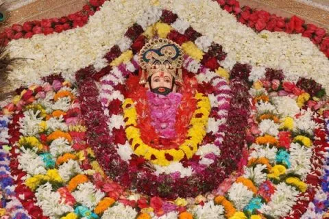हल्द्वानी: धूमधाम से मनाया खाटू श्याम जन्मोत्सव, भजन संध्या में झूमे श्रद्धालु