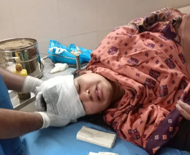 बरेली: आप पार्टी की महिला नेता पर जानलेवा हमला, कार पर पथराव