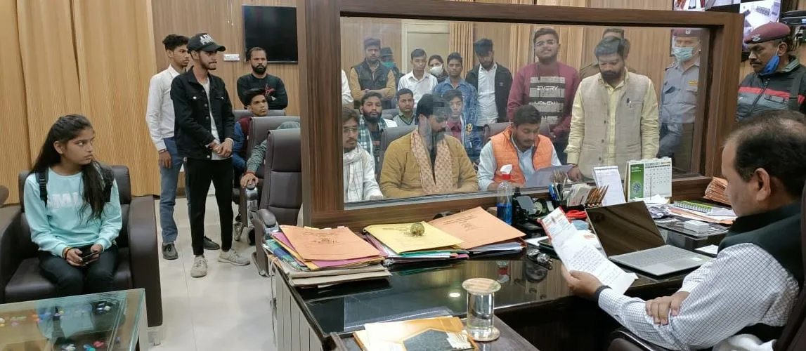 बरेली: महाविद्यालयों में 33 फीसदी सीटें बढ़ाने की मांग