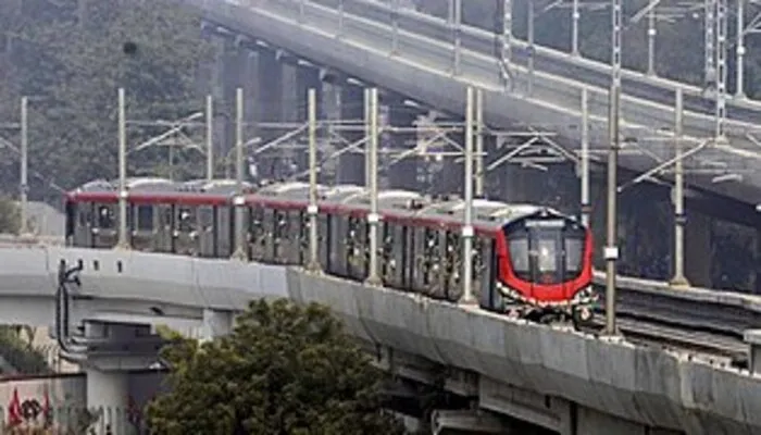 लखनऊ: दीपावली के दिन तीन घंटे पहले बंद हो जाएगी मेट्रो ट्रेन