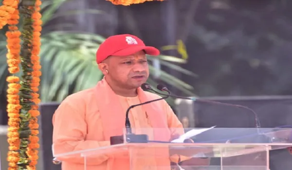 मुरादाबाद : जनता से माफी मांगे अखिलेश यादव- सीएम योगी