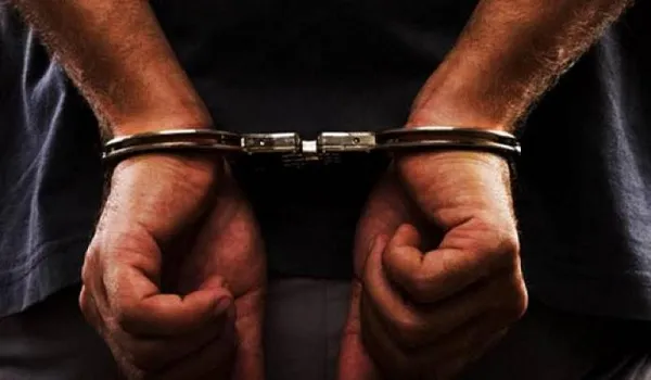 लंदन पुलिस ने 30 पर्यावरण कार्यकर्ताओं को किया गिरफ्तार