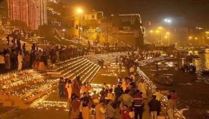 देव दीपावली तक काशी में चलेंगी सीएनजी आधारित बोट