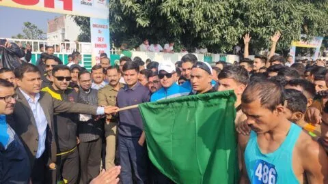 हल्द्वानी: कैबिनेट मंत्री भगत के बेटे ने करवाई कोरोना संक्रमण की मैराथन