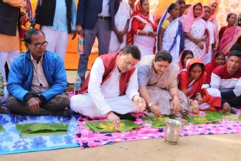 खटीमाः गंगा स्नान मेले में पहुंचे मुख्यमंत्री धामी, बचपन के दिनों की याद की साझा