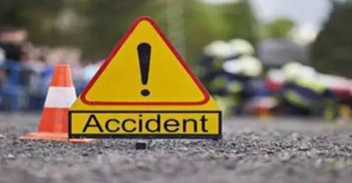 मुरादाबाद : ट्रक ने बाइक सवार फैक्ट्री कर्मी को रौंदा, मौके पर मौत