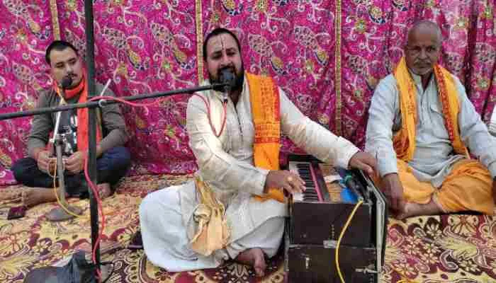 भगवान पकवान से नहीं बल्कि शुद्ध भाव से होते हैं प्रसन्न : अजय शास्त्री