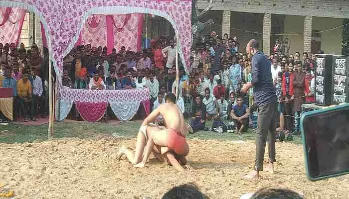 सीतापुर: अयोध्या के शेरा ने जम्मू के जावेद को दी पटकनी