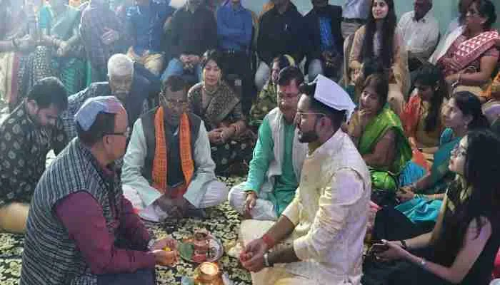 हरदोई: इच्छा नवमी से शुरू हो गए मांगलिक कार्यक्रम, बाजारों में बढ़ी भीड़