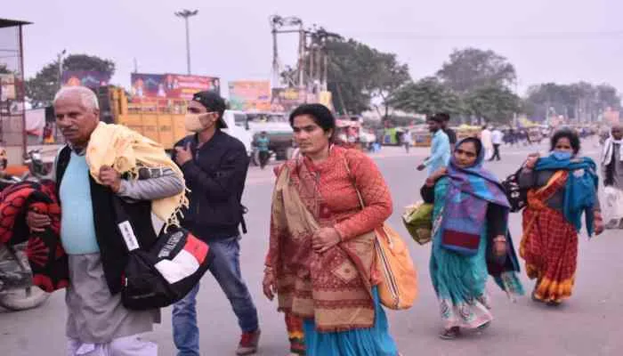 अयोध्या: लाखों श्रद्धालु कल सरयू में लगाएंगे आस्था की डुबकी
