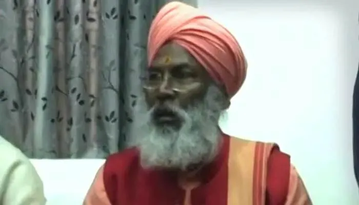 तीनों कृषि कानूनों की वापसी पर साक्षी महाराज ने दिया बड़ा बयान, जानें क्या कहा?