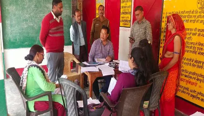 नये मतदाता जोड़ने के लिए डोर टू डोर किया जा रहा सर्वे : वंदना त्रिवेदी
