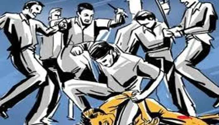 रायबरेली: विवाद में चटकी लाठियां, दो महिलाएं समेत तीन लोग घायल