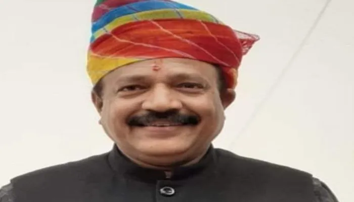 भाजपा सरकार में हुए कई प्रतियोगी परीक्षाओं के पर्चे लीक : अनिल सिंह
