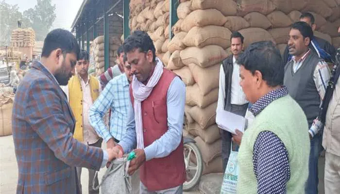 हरदोई: एसडीएम ने धान क्रय केंद्रों का किया निरीक्षण, दिया ये निर्देश