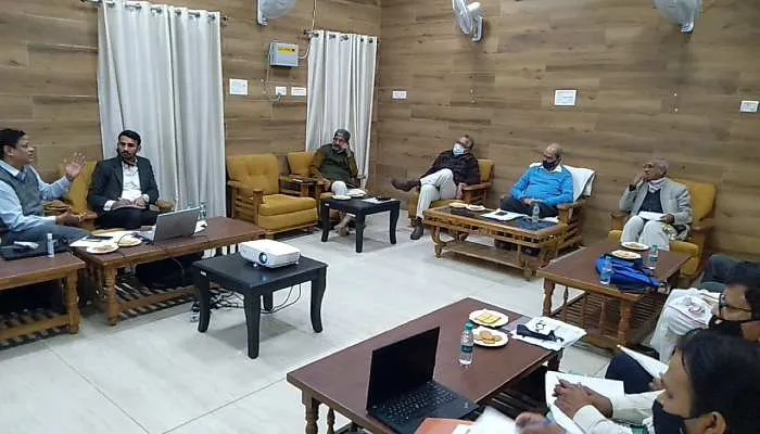 अयोध्या: राम मंदिर के अधिगृहीत 70 एकड़ के मास्टर प्लान पर हुआ गहन मंथन