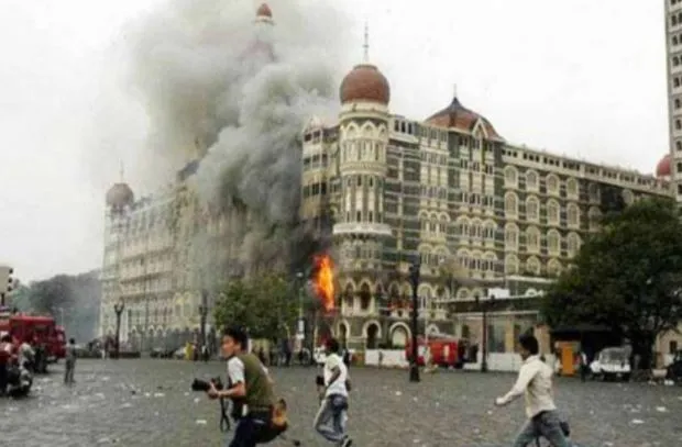 26/11 Mumbai Attack: 13वीं बरसी पर शहीदों को श्रद्धांजलि, सुरक्षा में जान गंवाने वालों को राष्ट्रपति ने कहा- देश उनका आभारी रहेगा